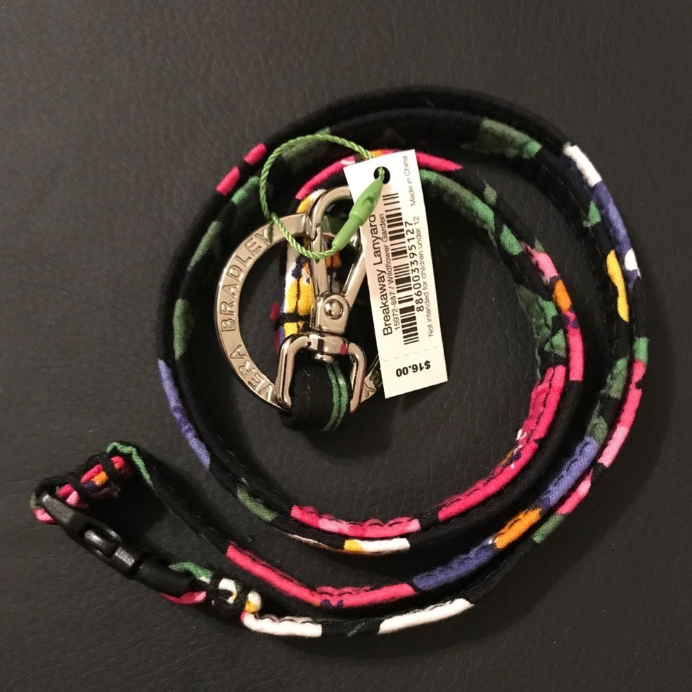 Vera Bradley Breakaway Lanyard in Garden Wildflowe
